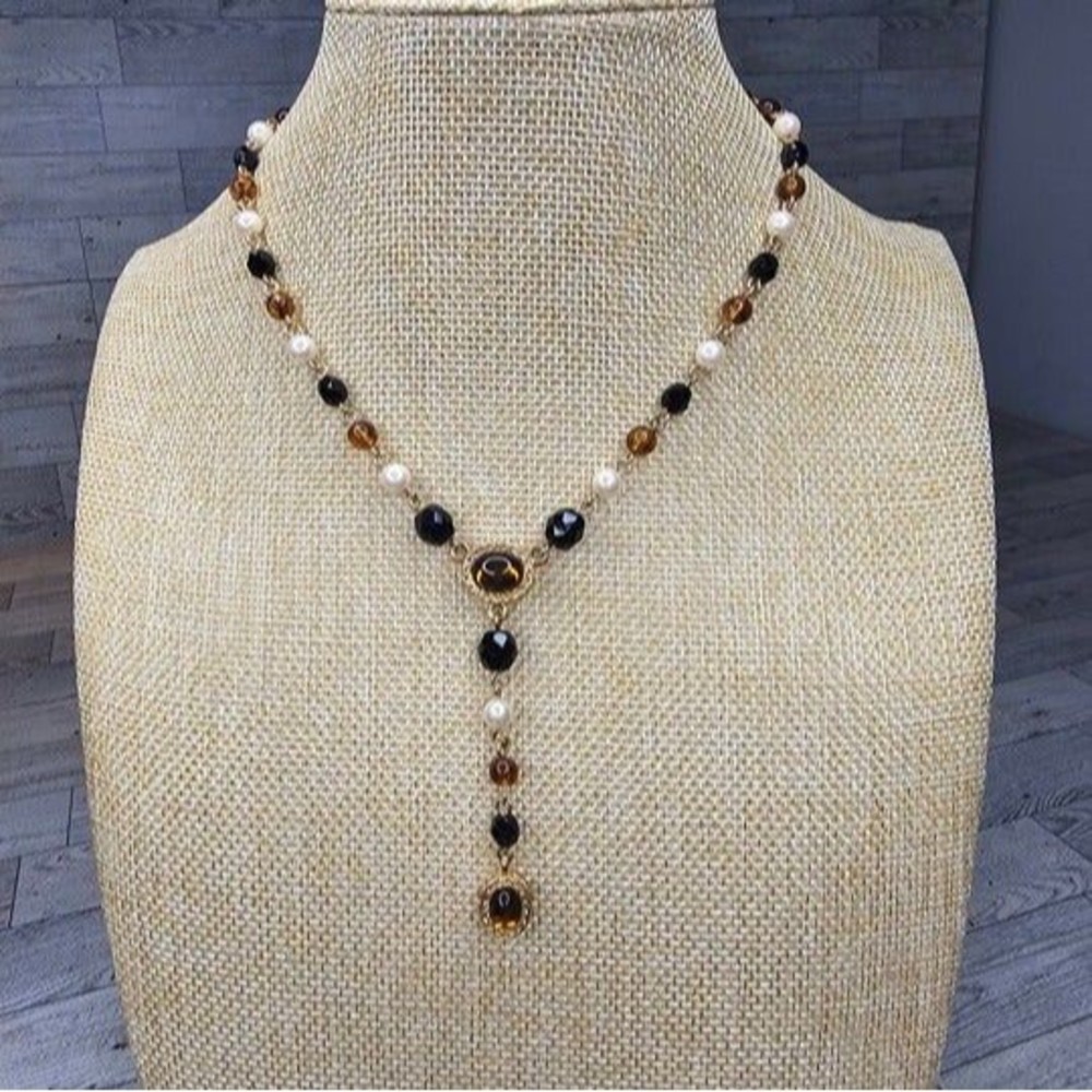 Monet Elegant Black, Gold, and Cream Necklace